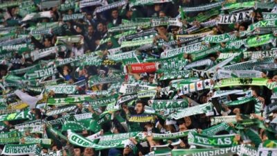 Bursaspor Yönetim Kurulu Üyesi ve 2. Başkan Oğuzhan Kutlucan, kulüp