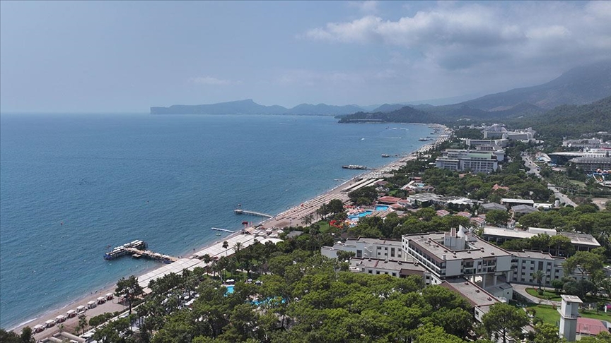 Antalya, 2025’in ilk 8 ayında hava yoluyla gelen 11,7 milyon