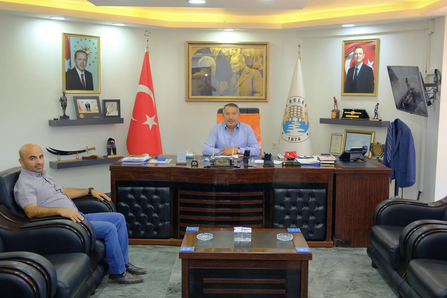 Dinar Gençlik ve Spor Müdürü Abdulkerim Yıllık, tayininin çıkması dolayısıyla