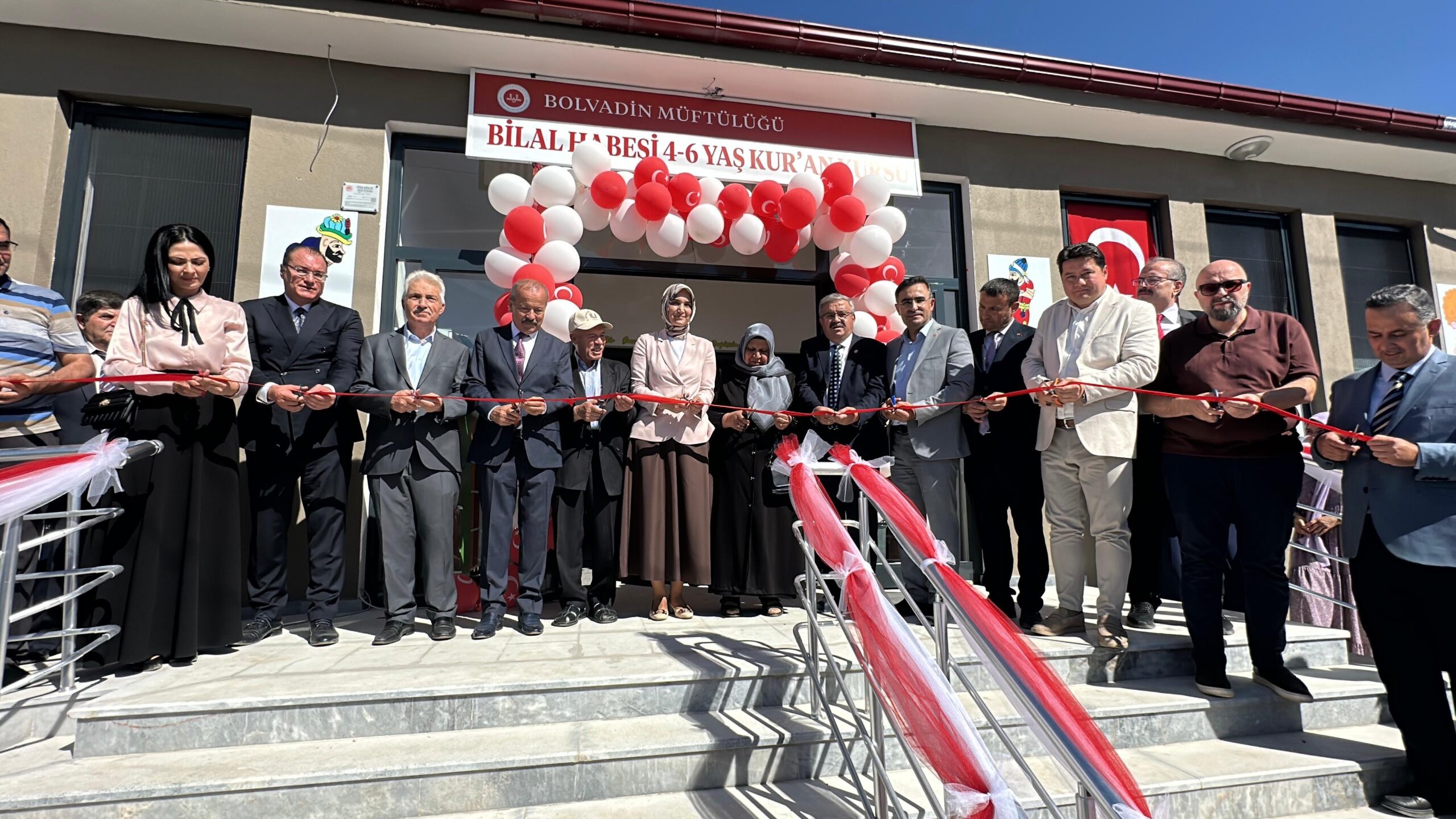 Afyonkarahisar Valisi Doç. Dr. Kübra Güran Yiğitbaşı’nın Bolvadin ilçesindeki ziyaret
