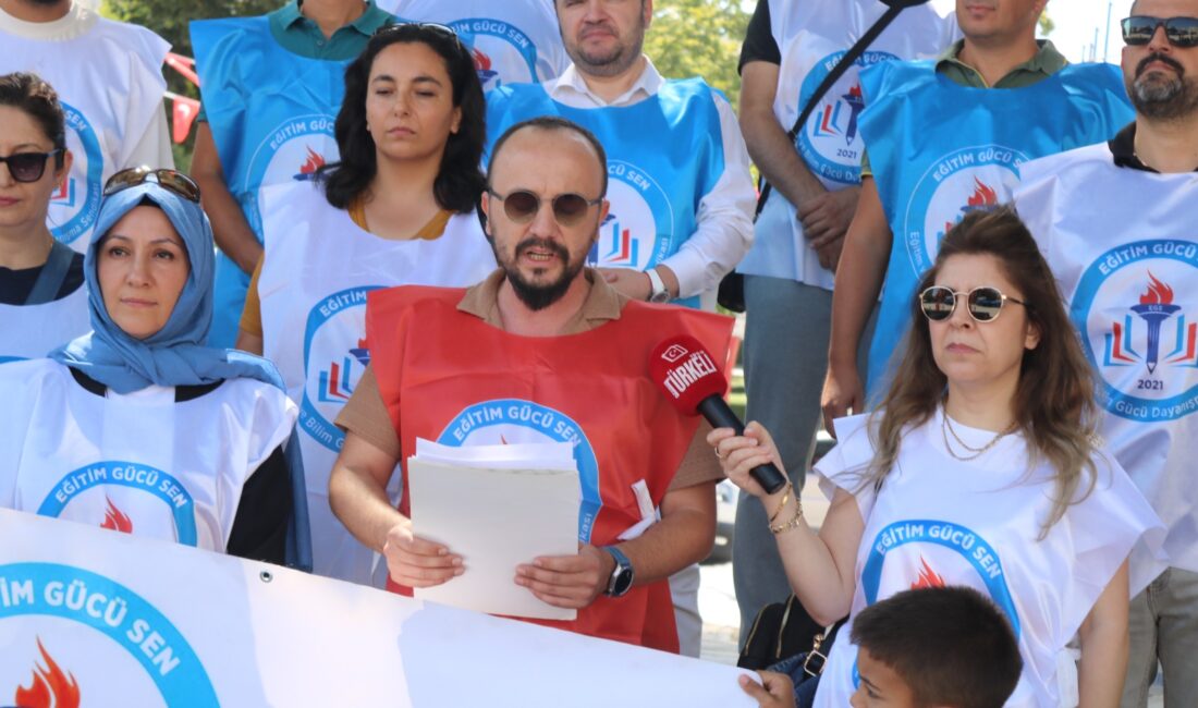 Eğitim Gücü-Sen Afyonkarahisar İl Temsilcisi Burak Çoşkun, “Bugün burada toplanmamız