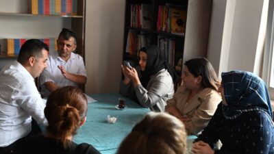 Emirdağ Belediye Başkanı Serkan Koyuncu, başarılarıyla gündemden düşmeyen Emirdağ Belediyesi