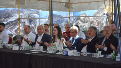 Afyonkarahisar’ın İscehisar ilçesinde Anadolu’nun manevi mimarlarından Hekim “Seyyid Hasan Basri