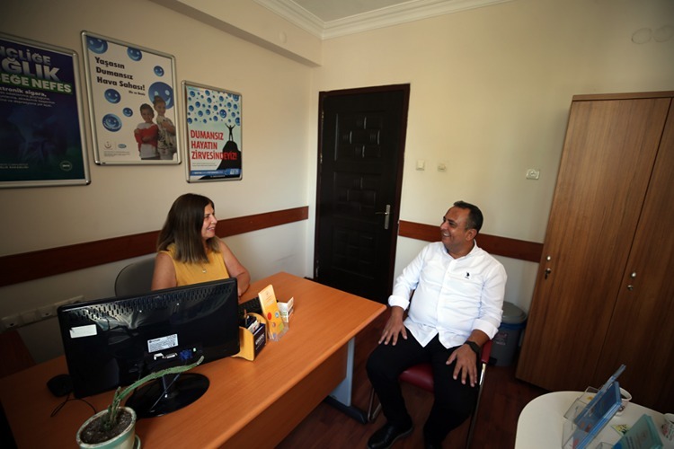 Aydın’da yaşayan ve yaklaşık 30 yıldır sigara kullanan 46 yaşındaki