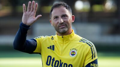 Fenerbahçe, Trabzonspor maçının hazırlıklarını yeni teknik direktörü Domenico Tedesco yönetiminde