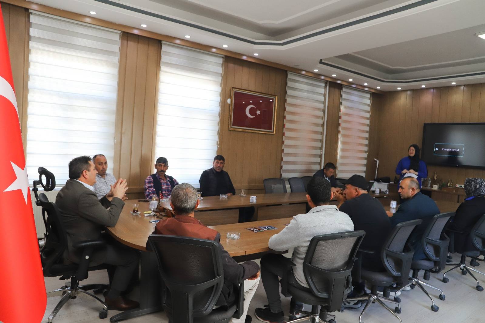 Çobanlar Belediye Başkanı Ali Altuntaş, ilçede yapılacak adres düzenlemesi ve