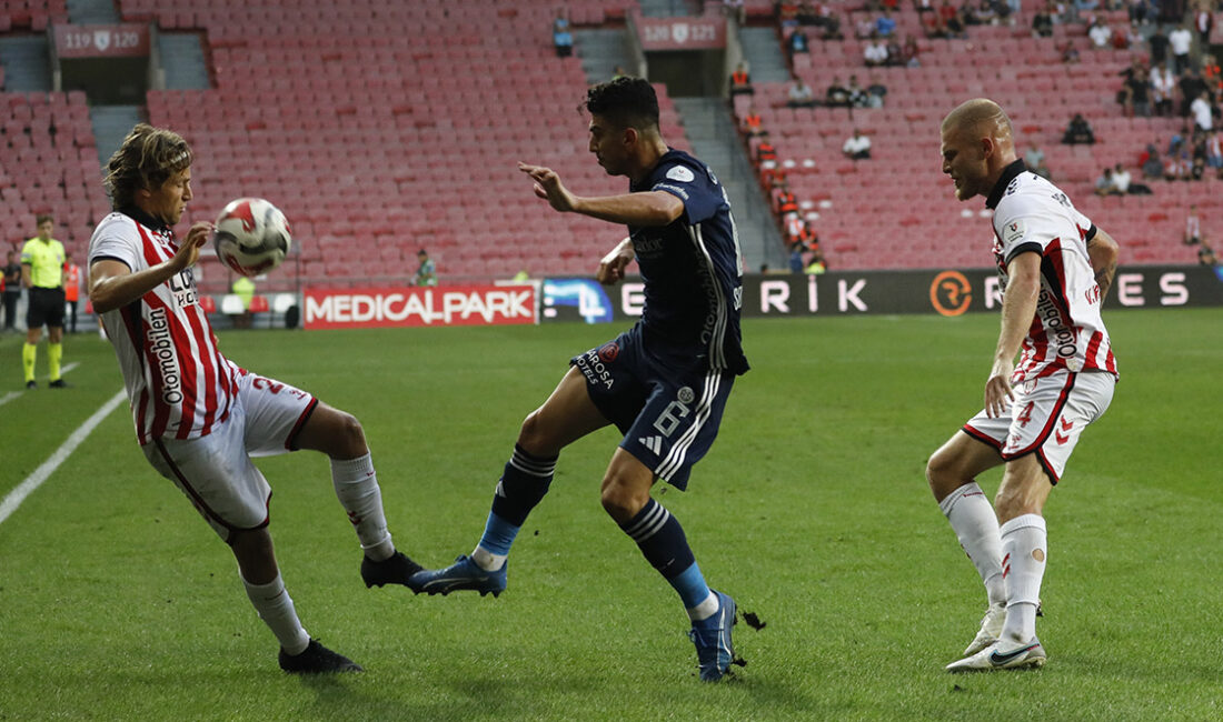Hesap.com Antalyaspor, Trendyol Süper Lig'in 5. haftasında deplasmanda Samsunspor'u 2-1