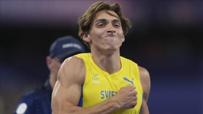 Erkekler sırıkla atlama kariyerinde 2 olimpiyat şampiyonluğu bulunan İsveçli atlet