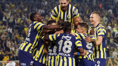 Fenerbahçe, 2025-2026 sezonunda UEFA Avrupa Ligi’nde mücadele edecek oyuncu listesini