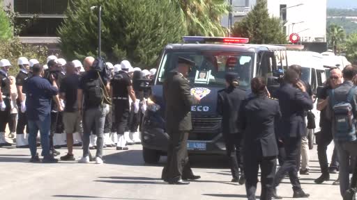 İzmir’in Balçova ilçesinde karakola düzenlenen silahlı saldırıda şehit düşen 1.