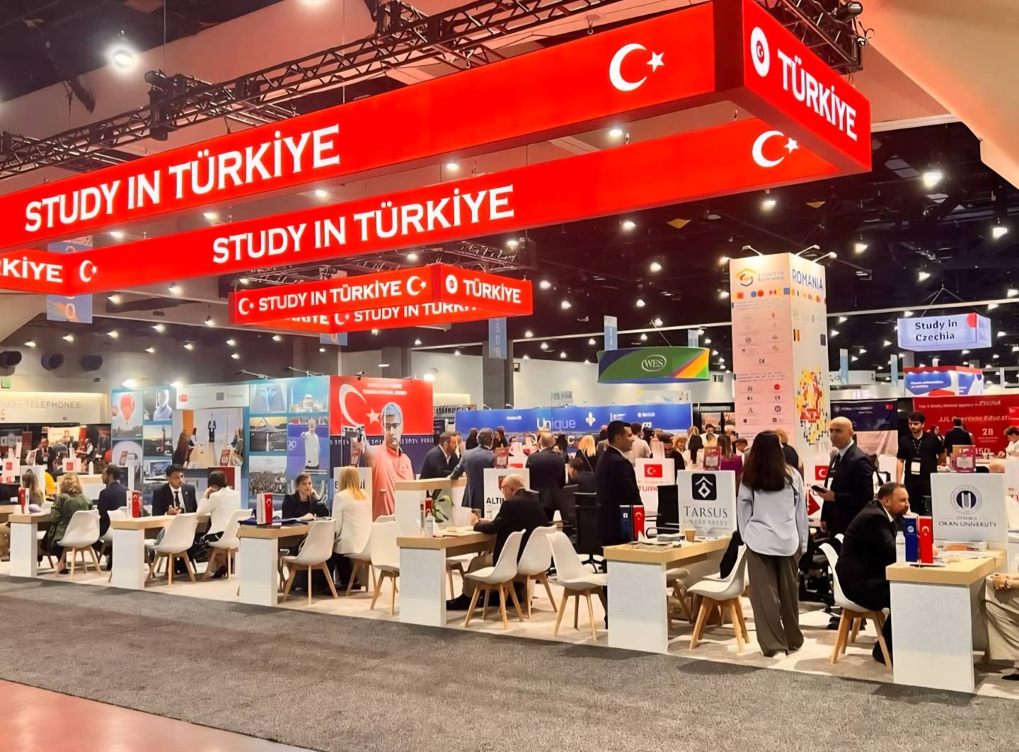 Uşak Üniversitesi, uluslararası yükseköğretim alanının en prestijli organizasyonlarından biri olan