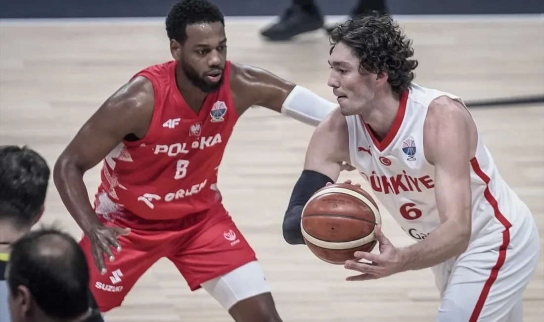 Türkiye A Milli Basketbol Takımı, Polonya'yı 91-77 mağlup ederek yarı