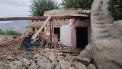 Afganistan'da meydana gelen depremde 800 kişi hayatını kaybetti, 2 bin