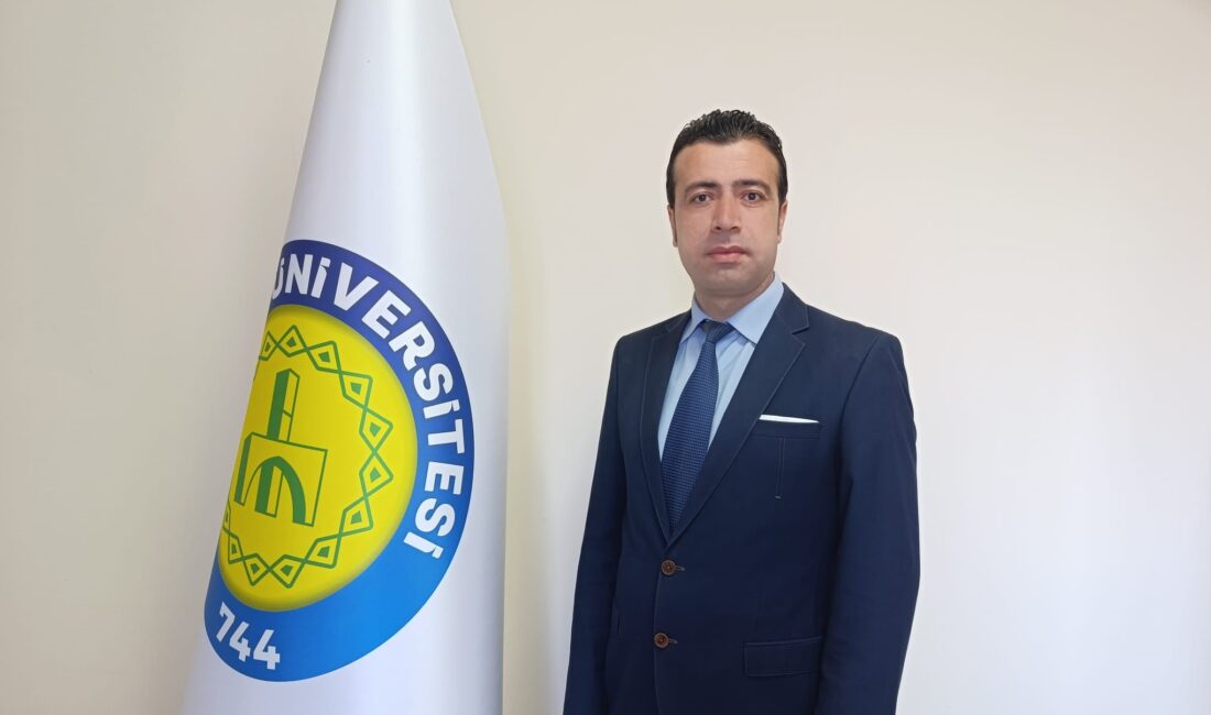 Şanlıurfa'nın Siverek ilçesinde, kayınbiraderi tarafından silahla vurulan üniversite personeli hayatını