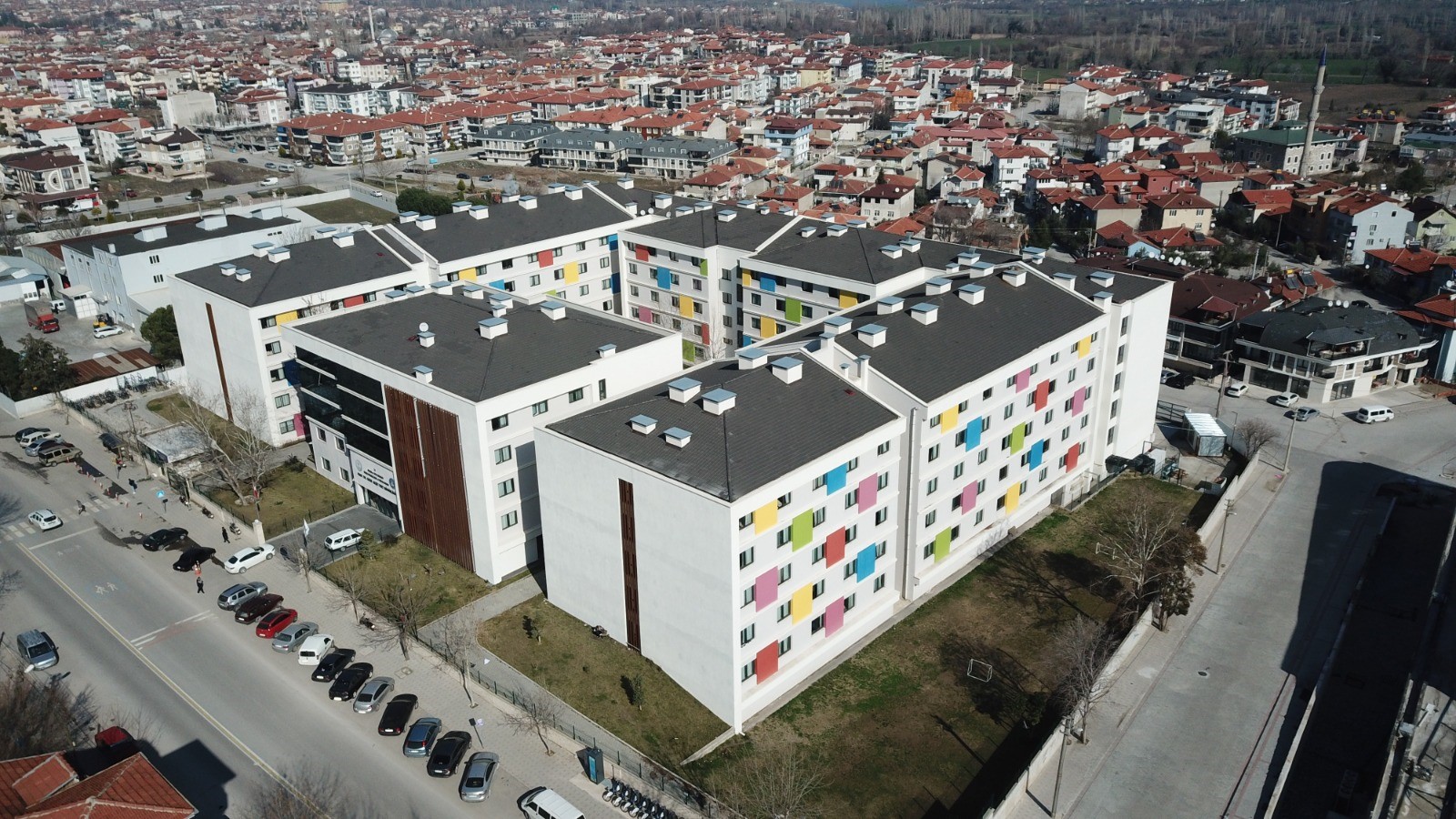Denizli’de Gençlik ve Spor Bakanlığı’na bağlı 11 öğrenci yurdu, 12