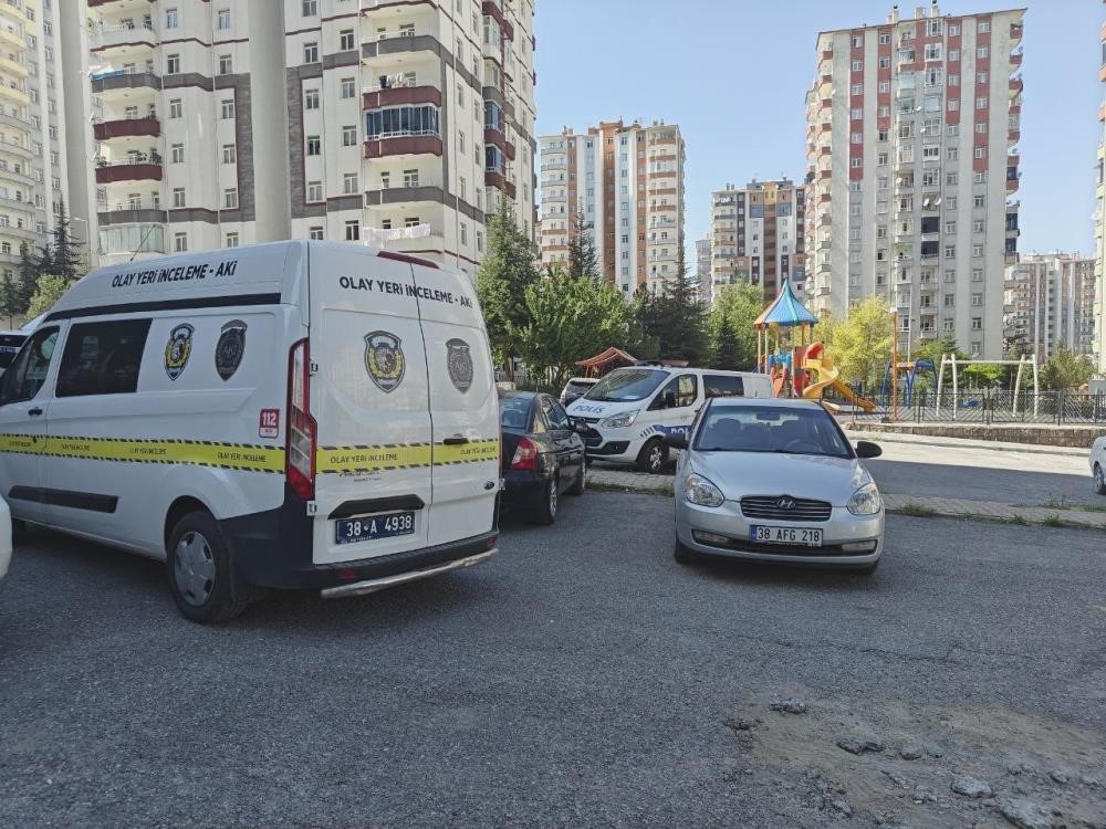 Kayseri, 1 Eylül 2025 günü meydana gelen üç ayrı bıçaklı