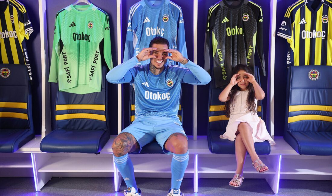 Fenerbahçe, Manchester City’den ayrılan Brezilyalı kaleci Ederson ile 3+1 yıllık
