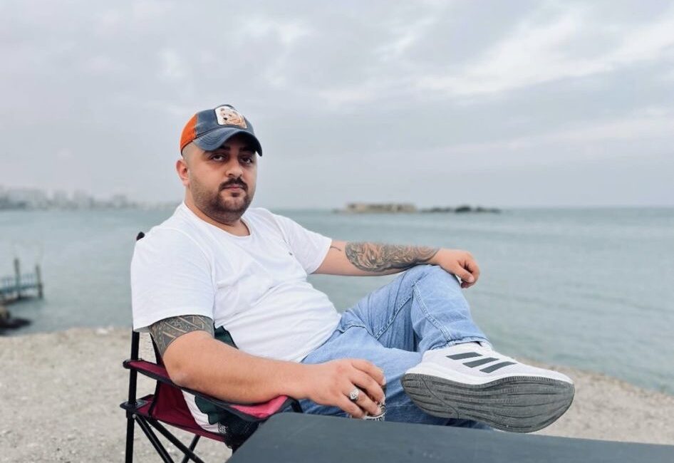 Adana'nın Ceyhan ilçesinde bir kişi, kayınpederi tarafından tüfekle vurularak öldürüldü.