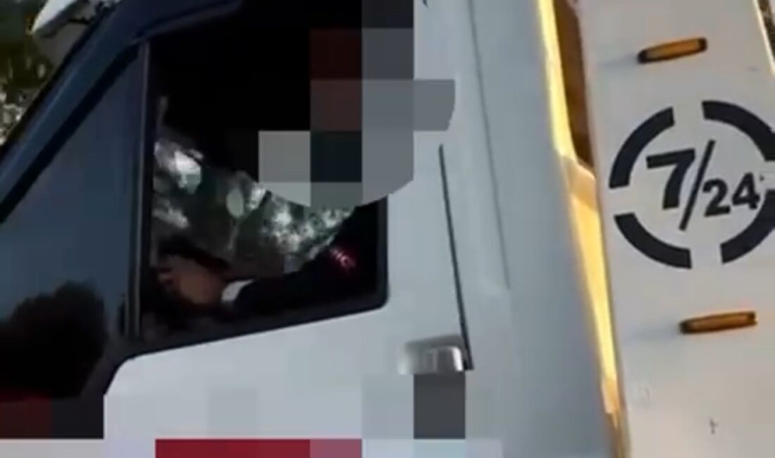 Samsun’un Terme ilçesinde düğün konvoyunda trafiği tehlikeye düşüren araç kurtarma
