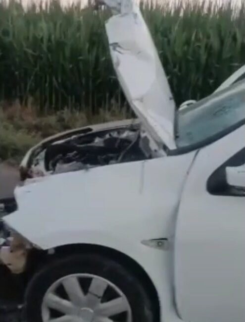 Şanlıurfa’nın Akçakale ilçesinde otomobil ile motosikletin çarpışması sonucu 14 yaşındaki