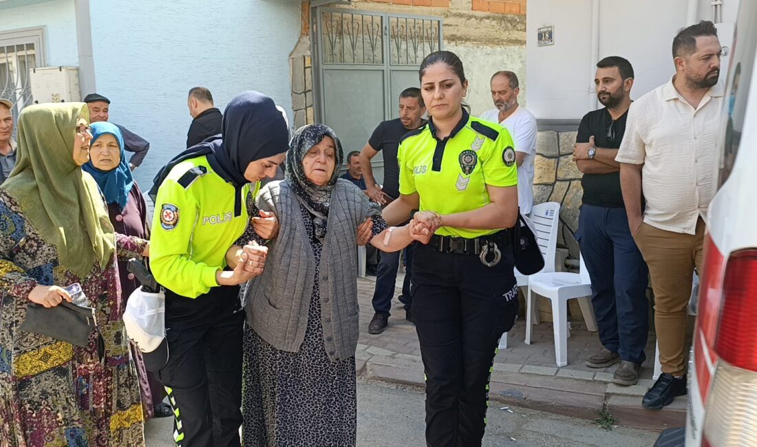 İzmir'de bir polis karakoluna düzenlenen silahlı saldırıda şehit olan 1.