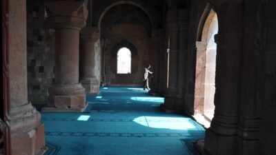 Kars'taki Ani Arkeolojik Alanı içerisinde yer alan ve Anadolu'daki ilk