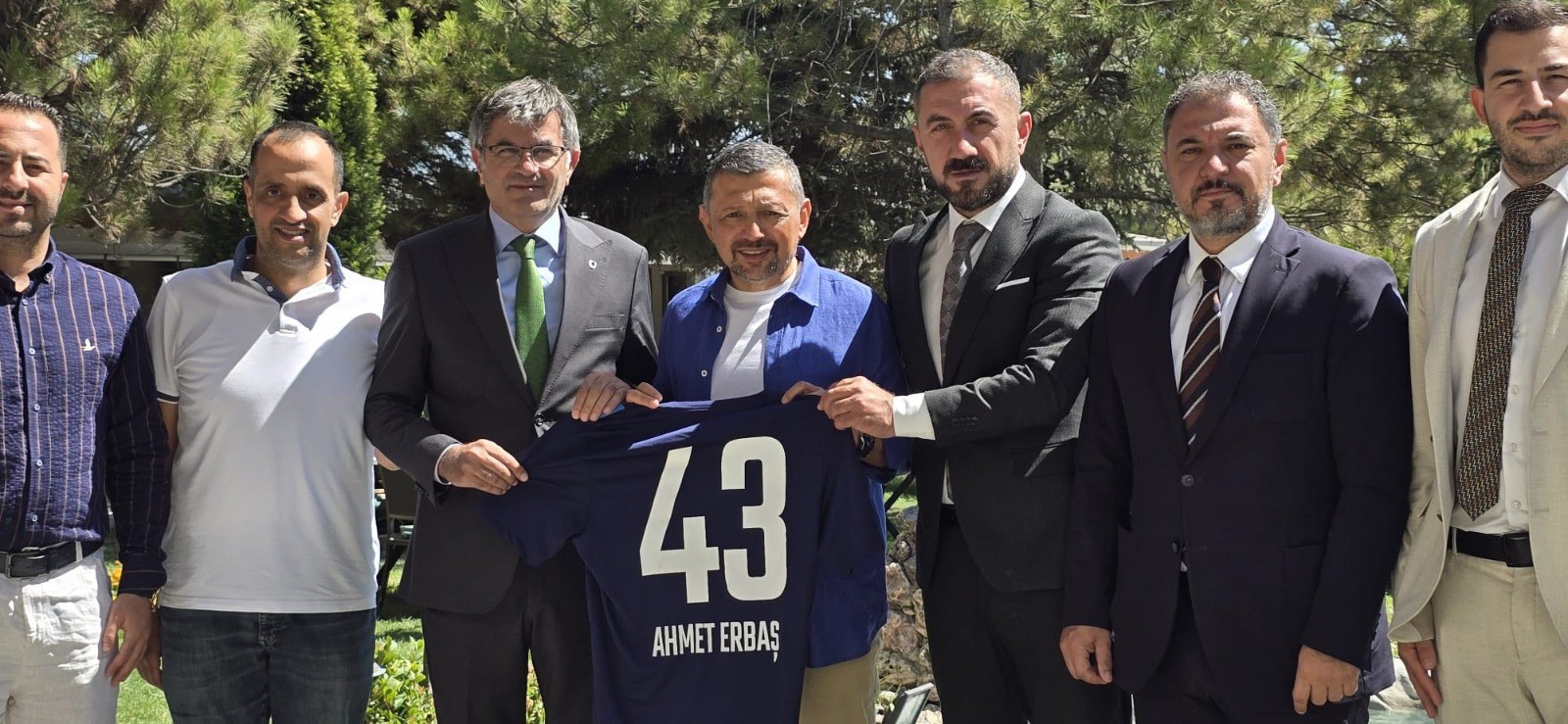 MHP Milletvekili Ahmet Erbaş, TFF 3. Lig temsilcisi Kütahyaspor’a 1