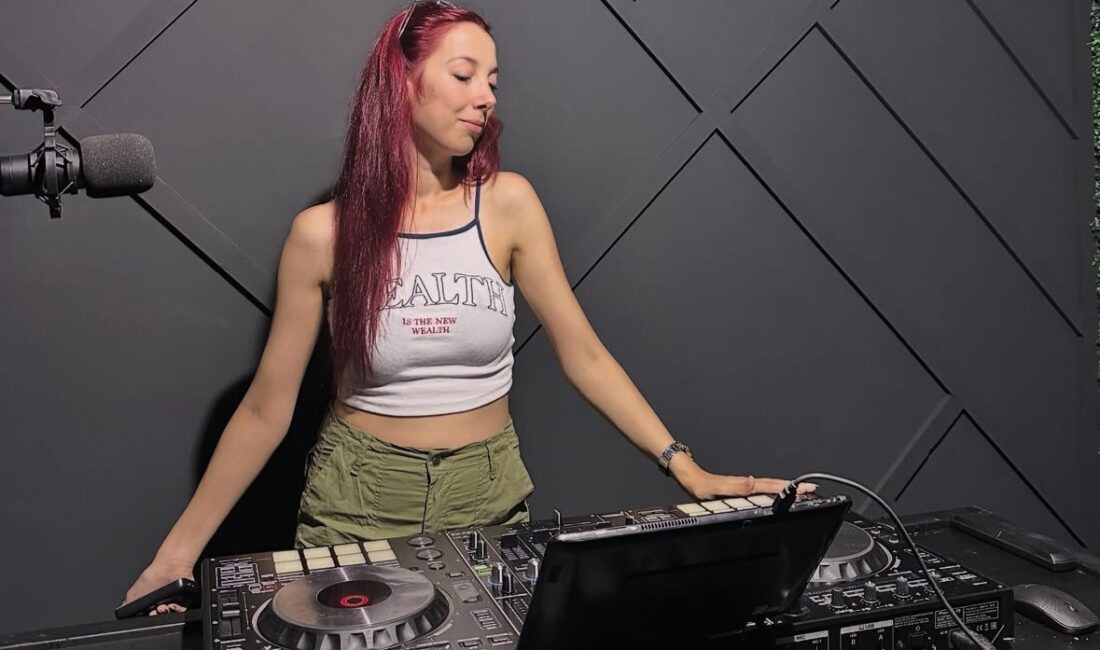 Bolu’da iki gün önce nişanlanan 30 yaşındaki DJ Elif Özcan,