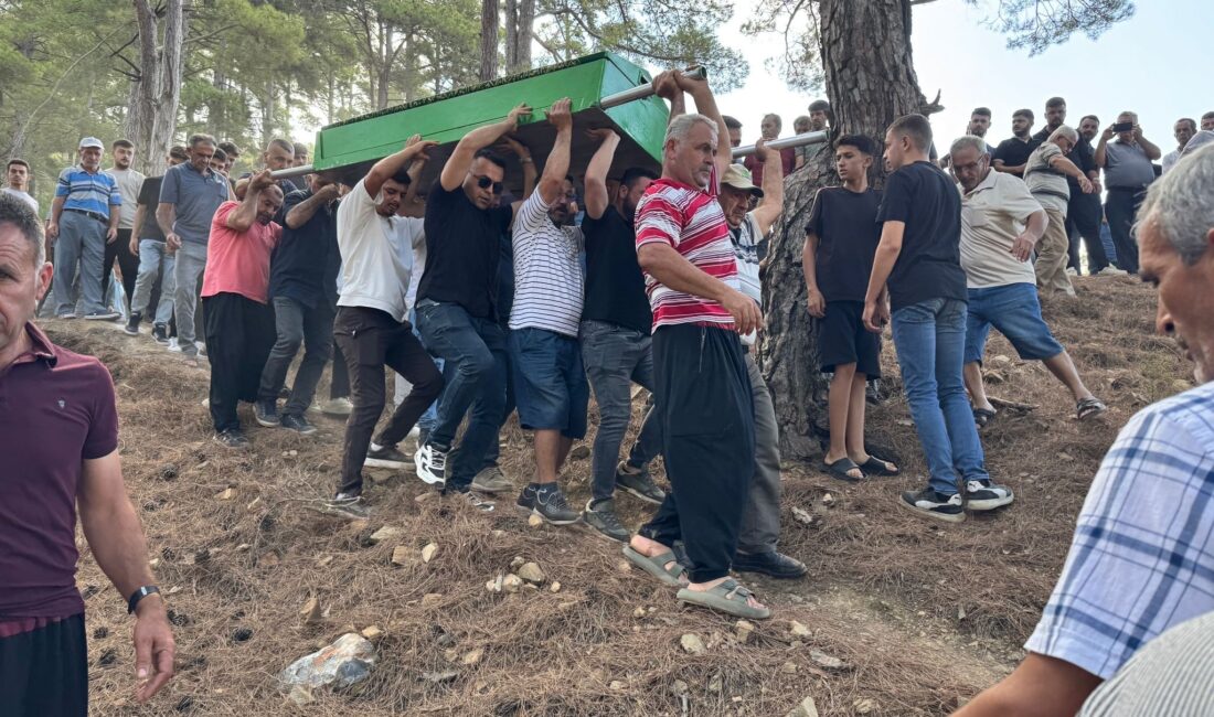 Antalya’nın Gazipaşa ilçesinde meydana gelen trafik kazasında yaşamını yitiren 17
