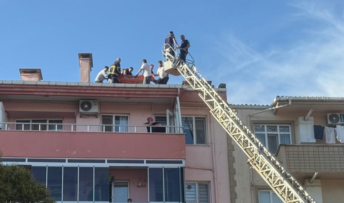 Ustayı ölüm çatıda yakaladı! Çanakkale'nin Çan ilçesinde 5 katlı bir binanın çatısını tamir ederken