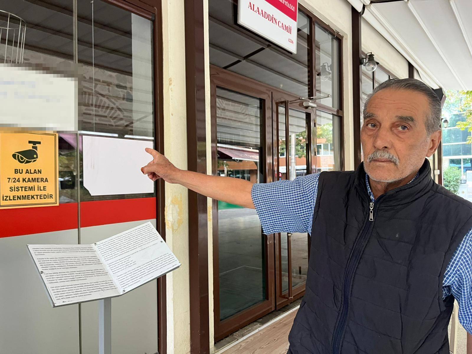 Eskişehir'in Odunpazarı ilçesindeki tarihi Alaaddin Camii'nde abdest alırken unutulduğu düşünülen