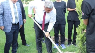 Afyonkarahisar Kamil Miras Anadolu Lisesi’nde İl Milli Eğitim Müdürü Miraç