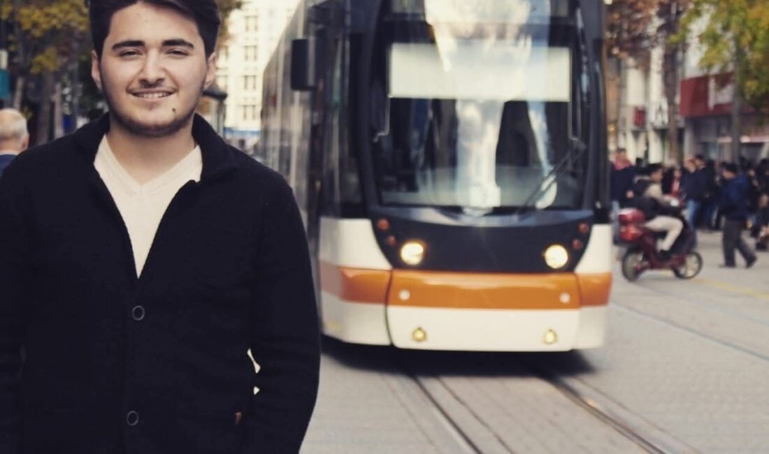 Afyonkarahisar'da meydana gelen trafik kazasında hayatını kaybeden ve 2 ay