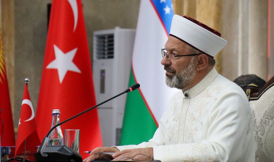 Diyanet İşleri Başkanı Ali Erbaş, resmi ziyaret kapsamında geldiği Kırgızistan'ın