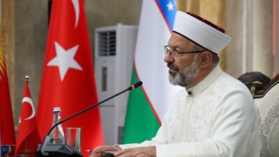 Diyanet İşleri Başkanı Ali Erbaş, resmi ziyaret kapsamında geldiği Kırgızistan'ın