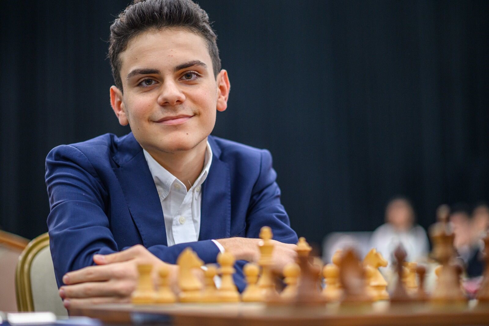 Özbekistan'ın Semerkant kentinde düzenlenen 2025 FIDE Grand Swiss Turnuvası'nda mücadele