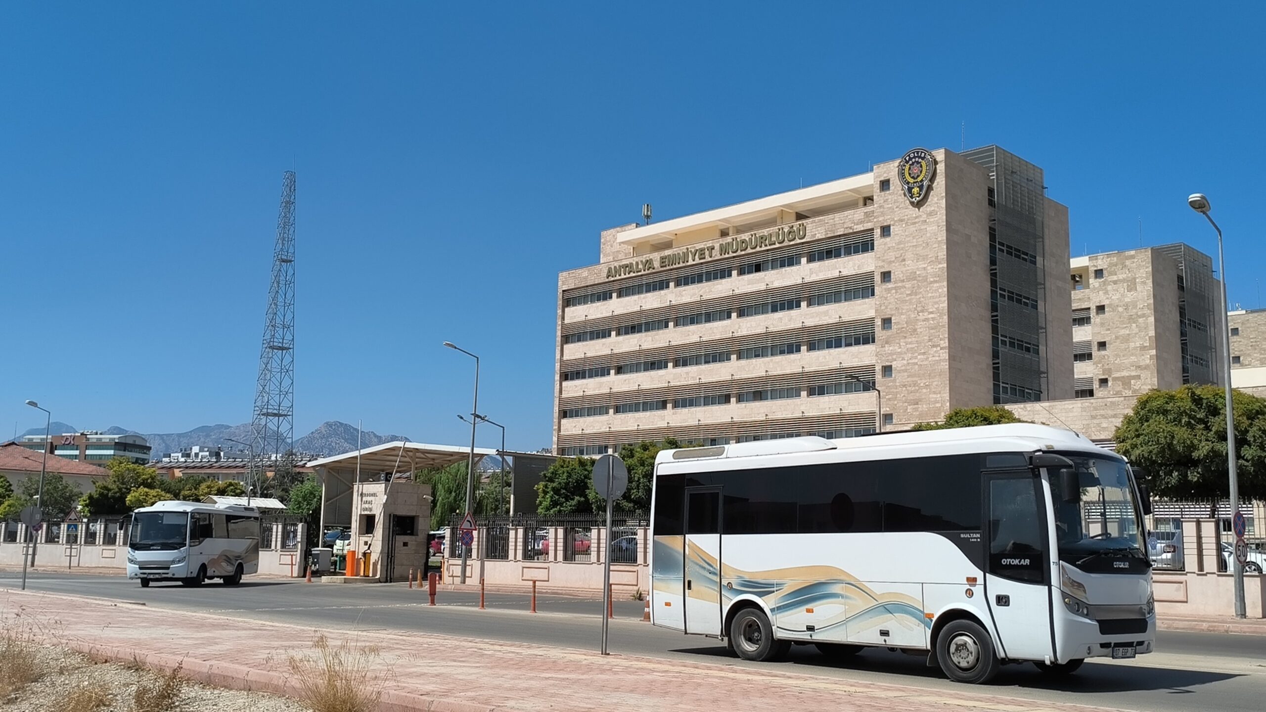 Antalya Büyükşehir Belediyesi’ne yönelik yürütülen rüşvet soruşturmasının 5’inci dalgasında gözaltına