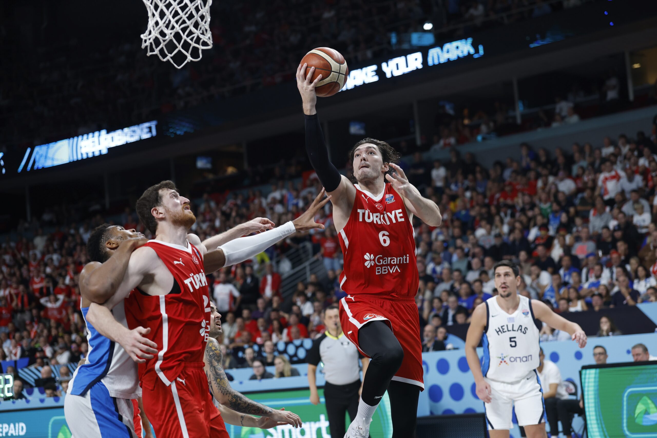 İstanbul'dan gelen bilgilere göre, A Milli Erkek Basketbol Takımı, FIBA