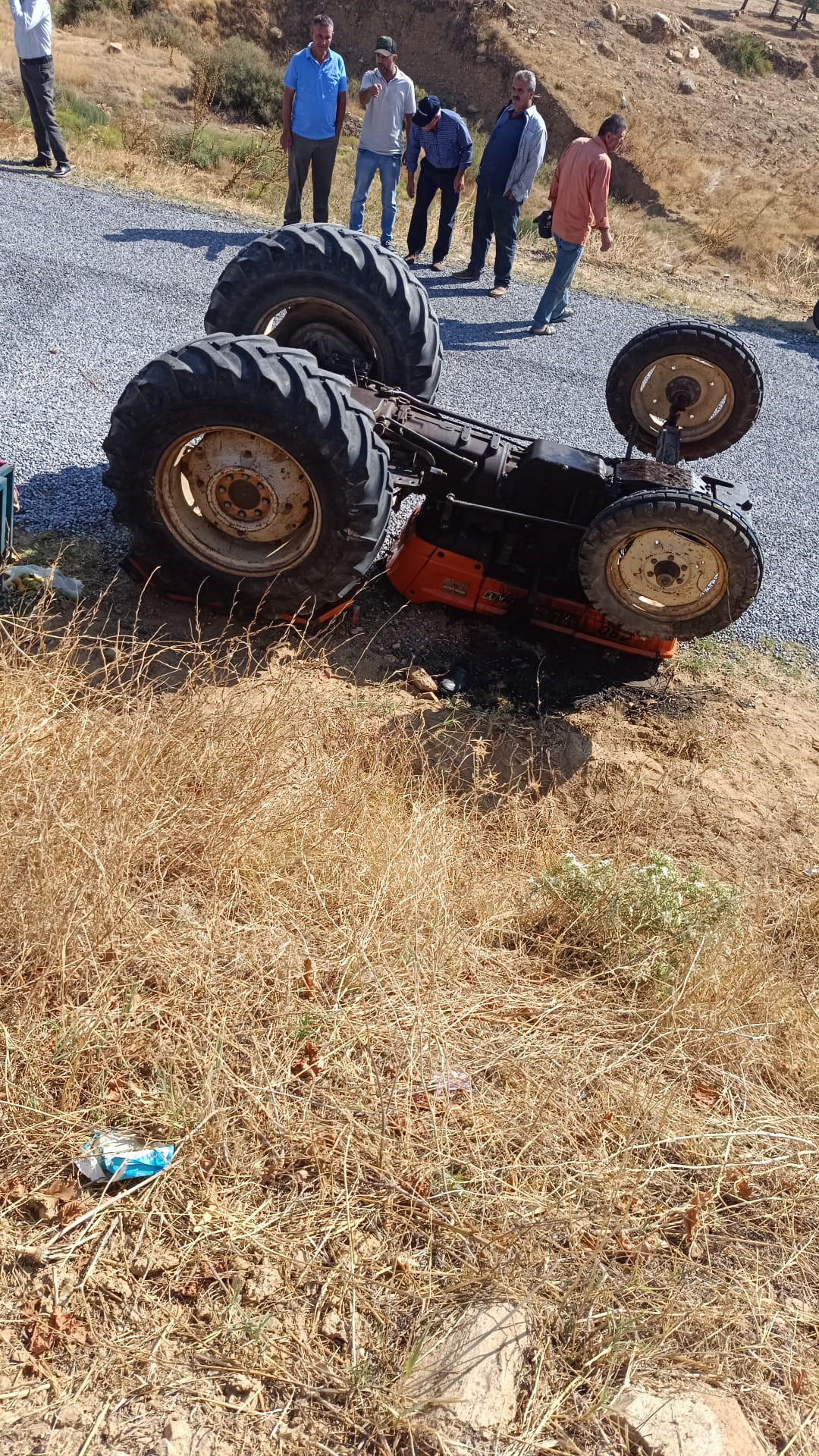 Manisa’nın Alaşehir ilçesinde meydana gelen traktör kazasında 64 yaşındaki Süleyman