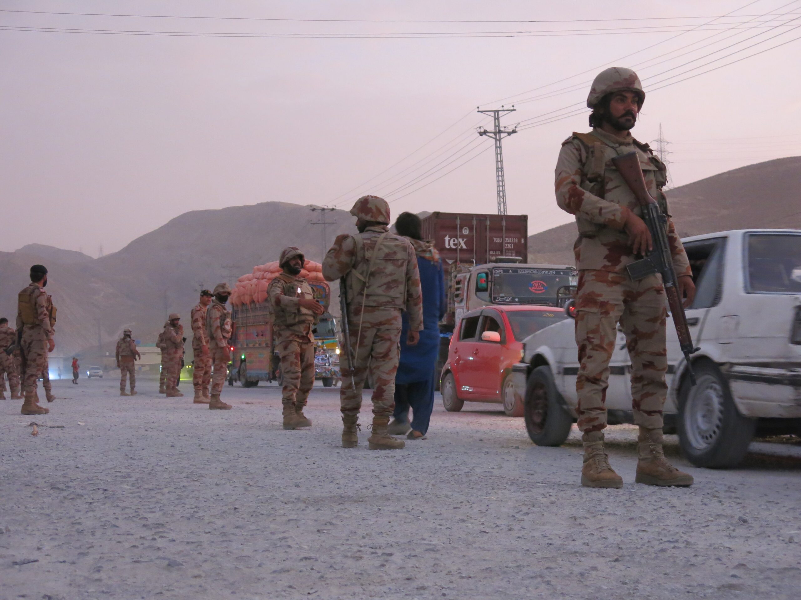 Pakistan’ın Afganistan sınırında yer alan Güney Veziristan eyaletinin Badar bölgesinde