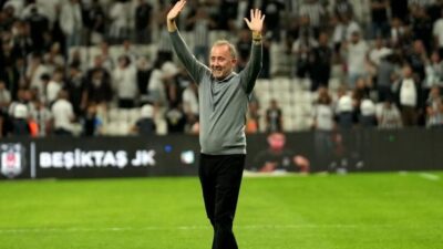 Beşiktaş, yaz transfer döneminde kadrosunu baştan aşağı yeniledi. 12 yeni