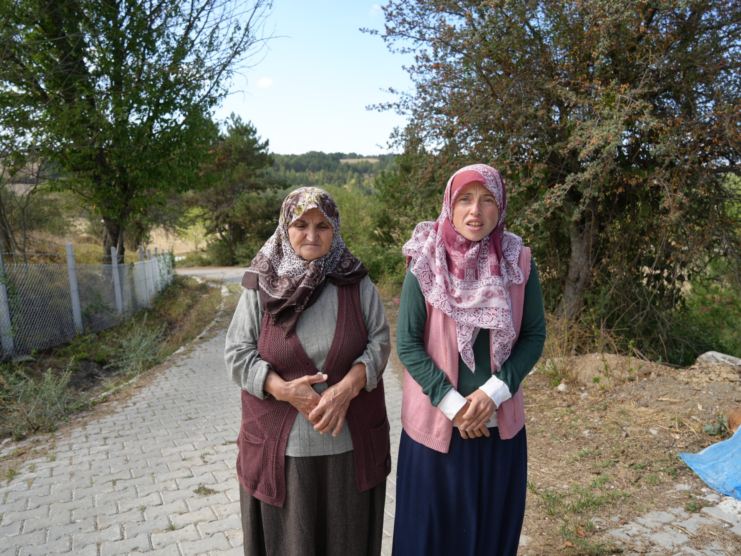 Kastamonu’da husumetli olduğu ailenin evinin önüne gelen U.D., tüfekle defalarca