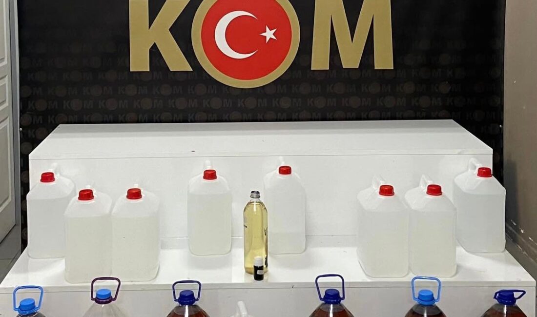 Kaçak Alkol Operasyonu: 69 Litre Sahte İçki Ele Geçirildi Isparta İl Emniyet Müdürlüğü KOM Şube ekiplerinin düzenlediği operasyonda, iki