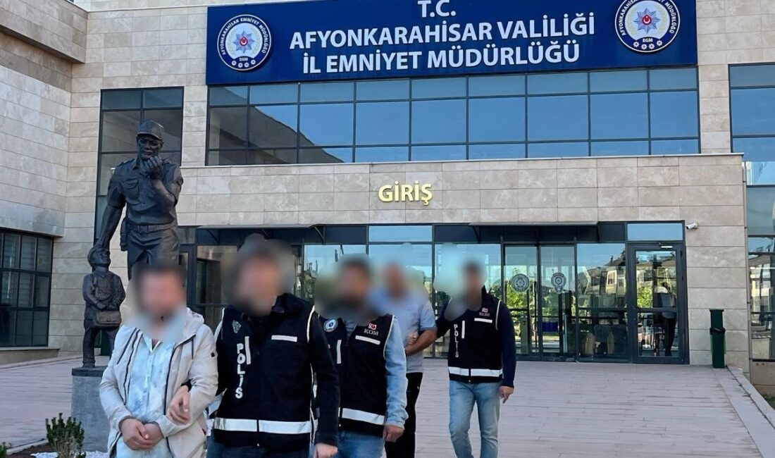 Afyonkarahisar'da faizde para satarak haksız kazanç elde ederek tefecilik yaptığı