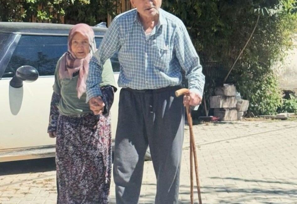 Bolu’nun Mudurnu ilçesine bağlı Ekinören köyünde iki katlı ahşap evde