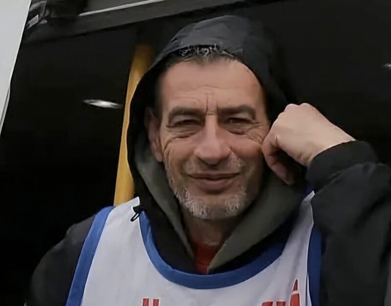 Bartın Cumhuriyet Ortaokulu’nda hizmetli olarak görev yapan Murat Bülbül, tedavi