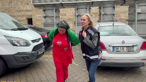 Samsun'un İlkadım ilçesinde meydana gelen olayda, bir kadın, yardım için