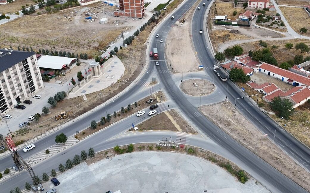 Emirdağ Belediyesi, şehir estetiğine değer katacak bir projeyi daha hayata