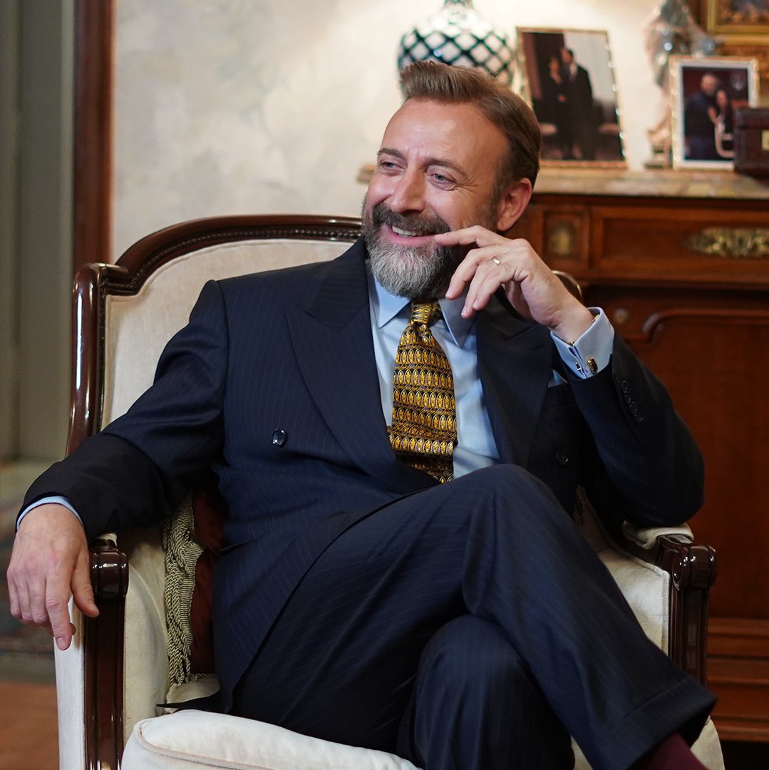 Star TV’nin yeni sezondaki iddialı dizisi "Kral Kaybederse", ilk tanıtımıyla