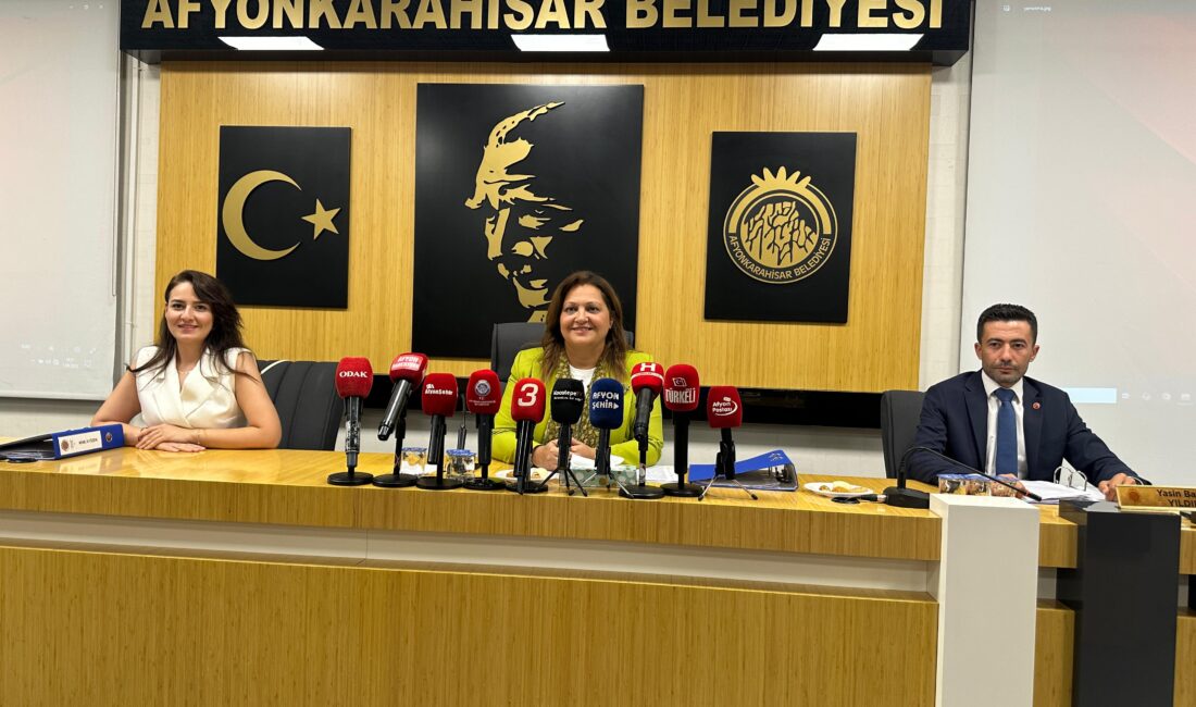 Afyonkarahisar Belediyesi’nin Eylül ayı olağan meclis toplantısı, Belediye Başkanı Burcu